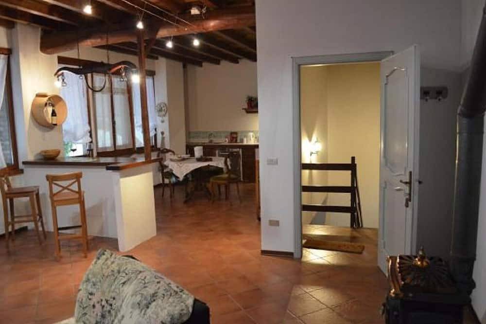 Ganze Wohnung, Bauernhaus 3 km vom Zentrum von Mantua in Mantua, Mantua Provinz