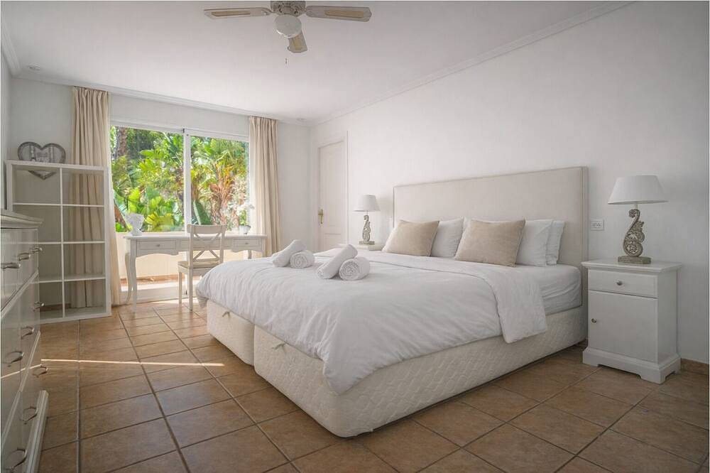 Villa El Paradiso: Jouw Privé-Oase in Altea in Altea La Vella, Altea