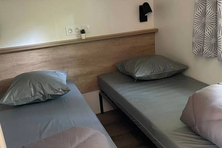 Mobil home pour 4 personnes à Saint-Martin-du-Vieux-Bellême - 2