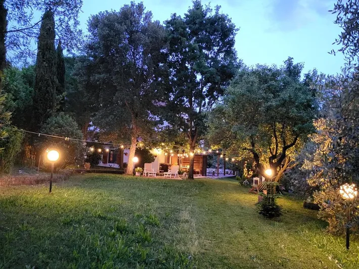 Appartamento vacanze per 5 persone, con terrazza e panorama nonché giardino - 1