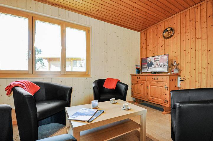 Ganze Ferienwohnung, Ferienhaus Amore (Parterre in Fiesch, Aletsch Arena