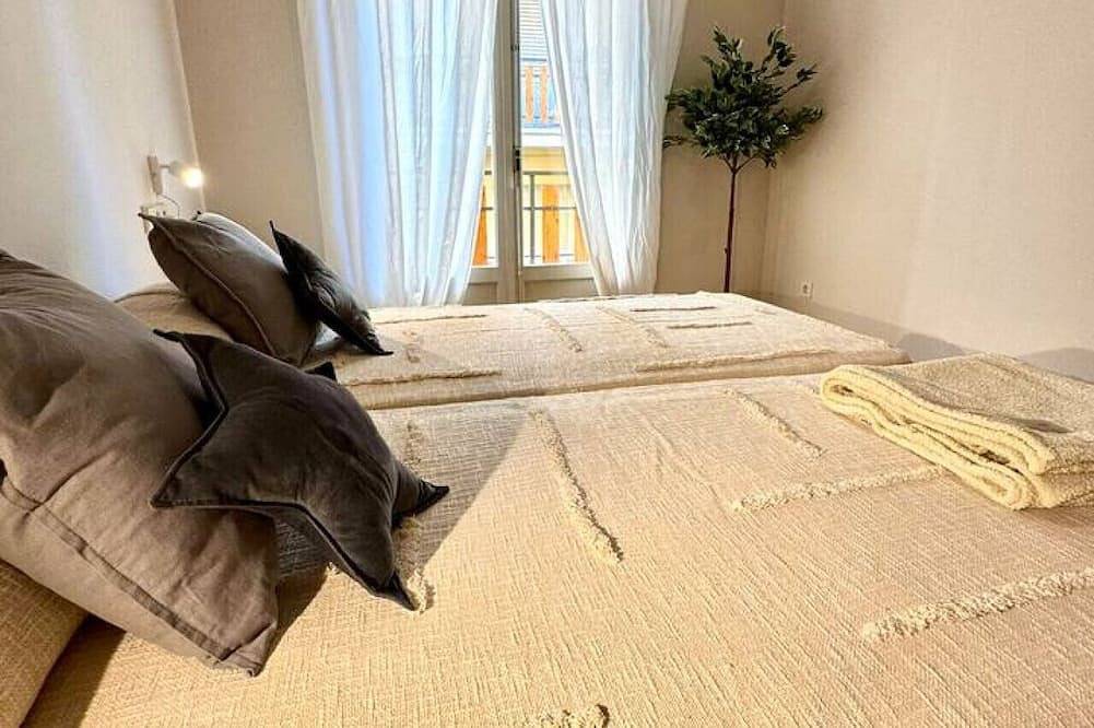 Apartamento entero, Cal Querol Llívia amb pàrquing i dog friendly in Llivia, Parque Natural Regional de los Pirineos Catalanes