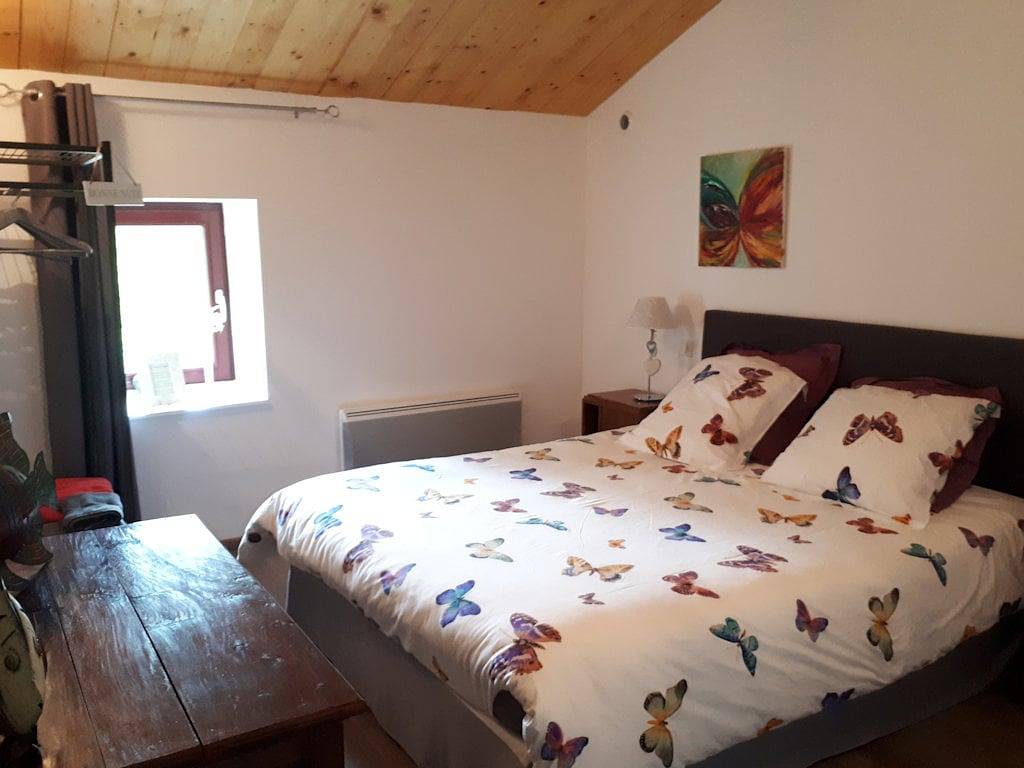 Le Vieux Nayeu - Chambre Papillon in Raville (Moselle), Metz-Campagne