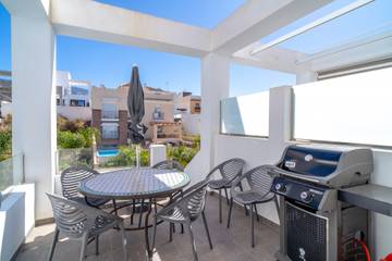 Villa for 4 Guests in Nerja, Costa del Sol, Picture 2