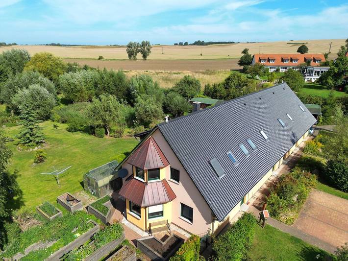 Ferienhaus für 6 Personen, mit Terrasse und Garten sowie Seeblick und Ausblick in Sagard - 4