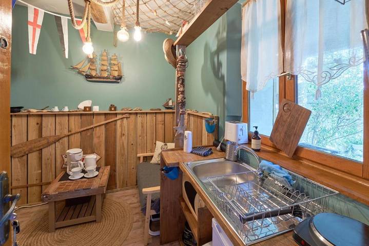 Gîte pour 2 personnes, avec vue ainsi que jardin et terrasse dans Le Mourillon - 4