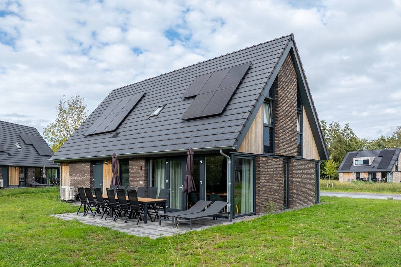 Bungalow für 12 Personen mit Terrasse in Drenthe