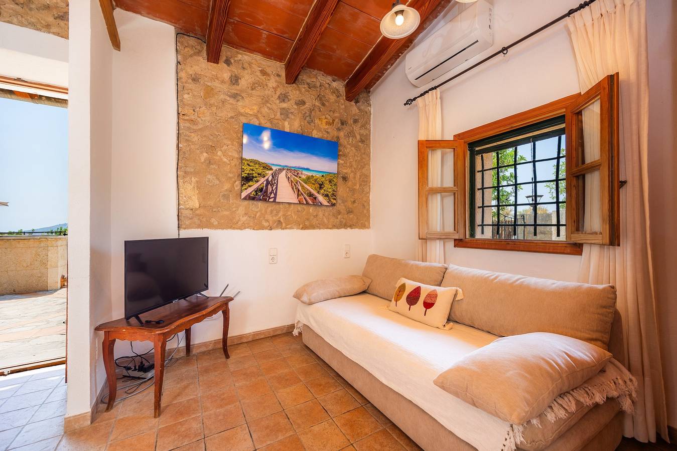 Villa 'Auxella Petit' mit Bergblick, Wlan und Klimaanlage in Moscari, Selva