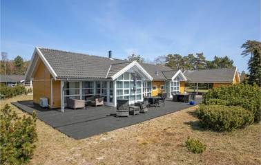 Ferienhaus für 8 Personen, mit Whirlpool und Terrasse sowie Sauna in Østre Sømarken