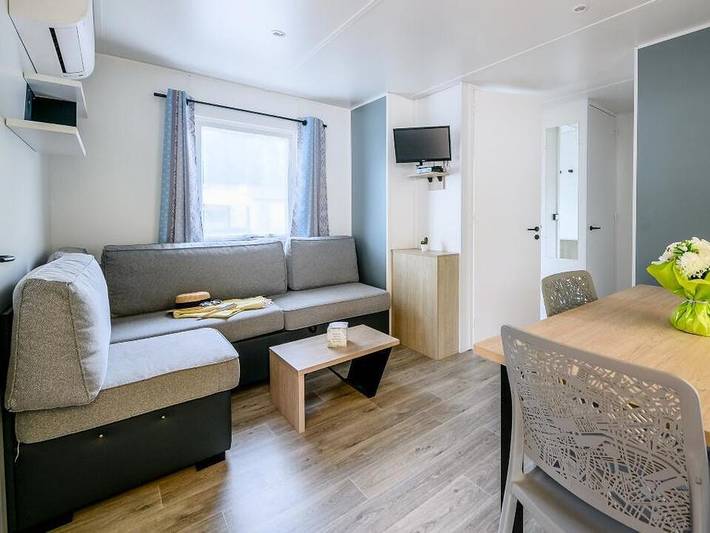 Camping pour 8 personnes, avec bassin pour enfant à Parentis-en-Born - 3