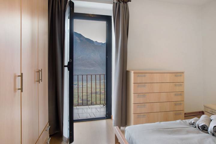 Casa vacanza per 5 persone, con Balcone e Giardino