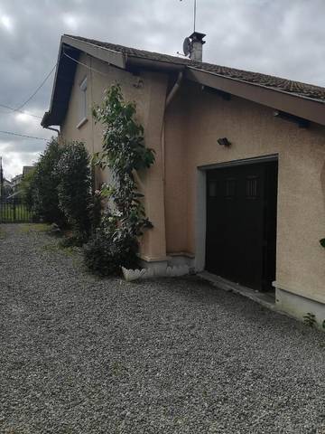Chambre d’hôte pour 2 personnes, avec vue ainsi que jardin et terrasse, animaux acceptés à Tarbes