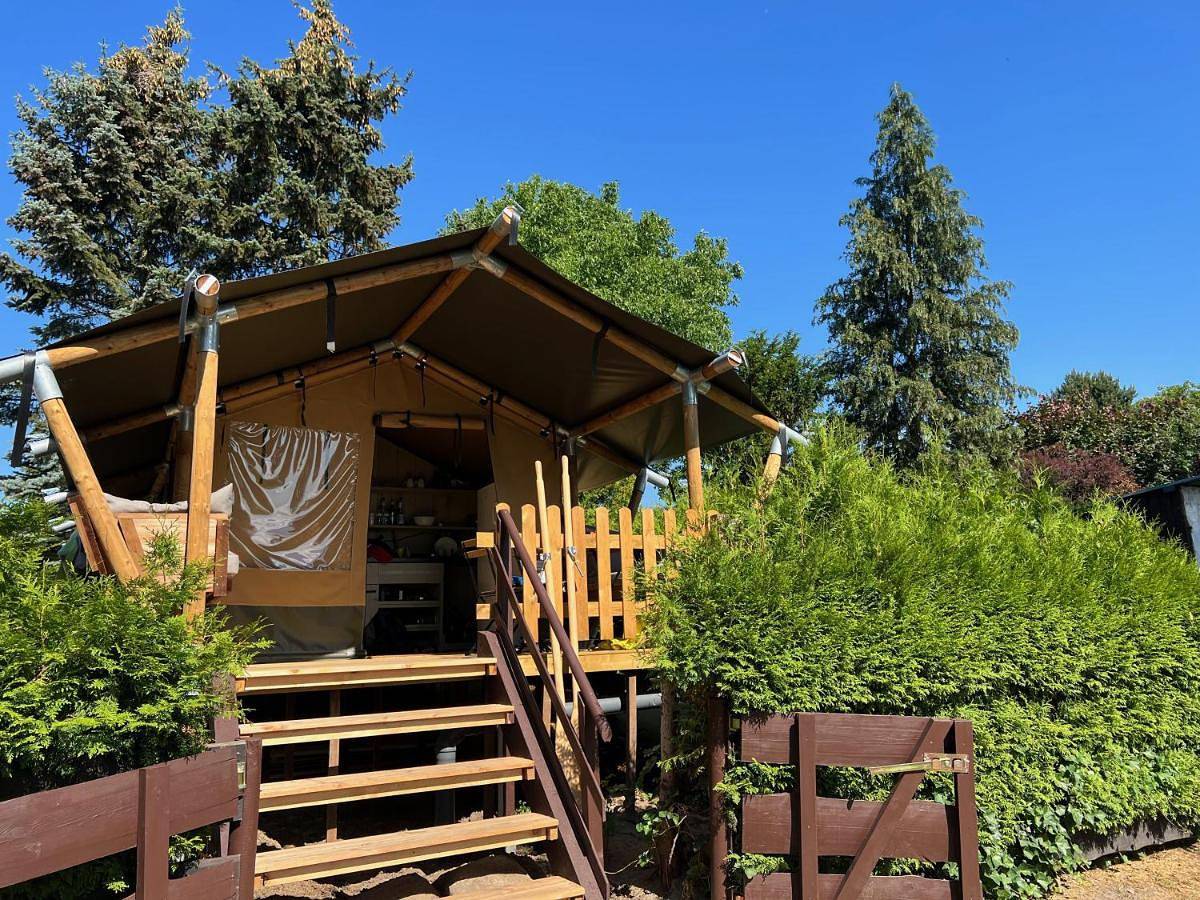 'Glamping' Angelzelt am See mit Steg und Boot (Mecklenburger Seenplatte) in Wanzka, Blankensee (Mecklenburg)