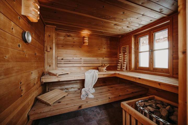 Ferienhaus für 4 Personen, mit Balkon und Whirlpool sowie Terrasse und Garten in Hüttschlag - 3