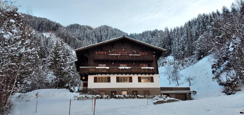 Ferienwohnung für 8 Personen, mit Balkon und Ausblick in Schruns-Tschagguns - 2