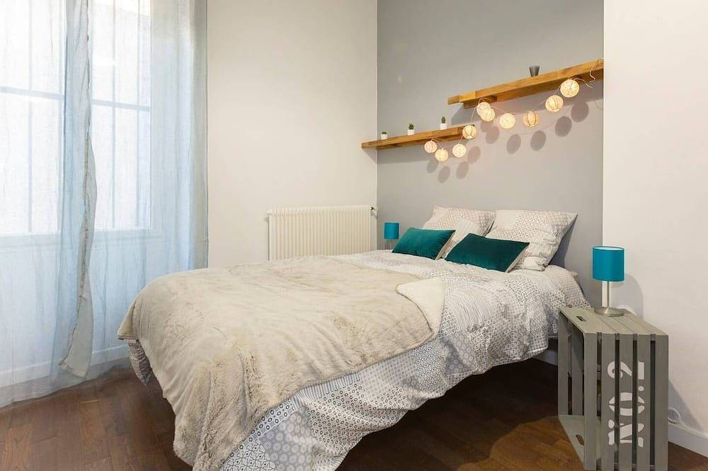 Appartement entier, Appartement 2 ch dans le centre historique intra-muros in Avignon, Vaucluse
