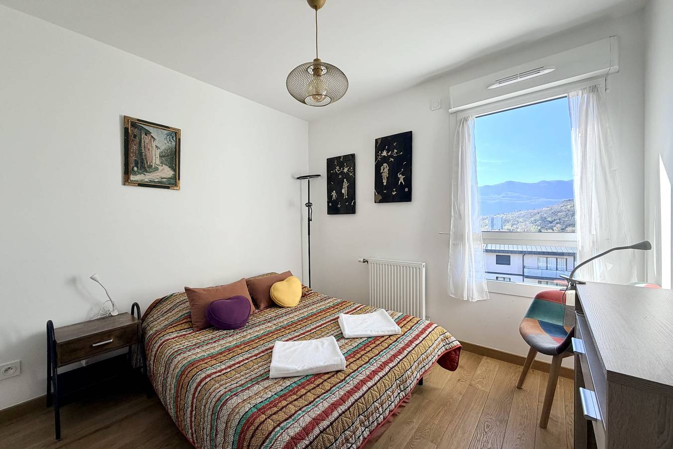 Appartement entier, Confortable T3 avec terrasse et garage ! in Aix-les-Bains, Région de Chambéry