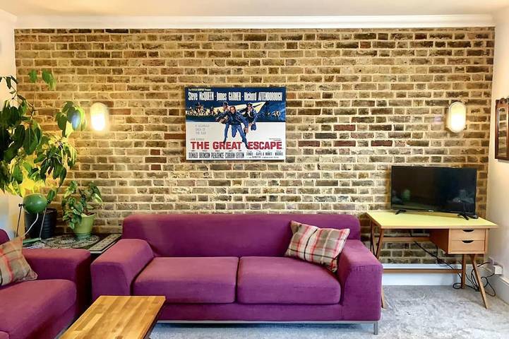 Vacation rental for 2 people, with pets in London
