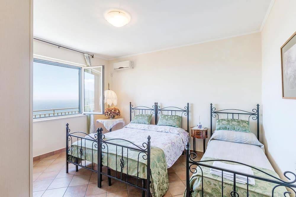 Awesome home in Agropoli Sa in Agropoli, Cilento Coast