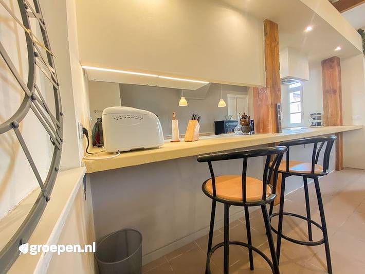 Location de vacances pour 23 personnes, avec piscine ainsi que balcon/terrasse et terrasse à Roujan - 3