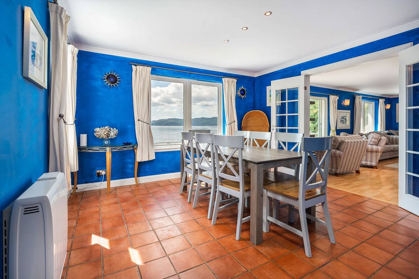 Seal Bay Cottage in Argyll & Bute