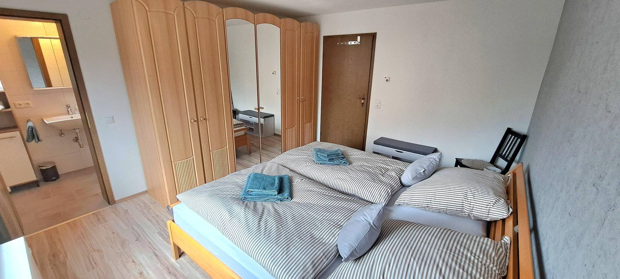 Ganze Ferienwohnung, Neue Allergiker-Ferienwohnung mit Terrasse im Ww in Altenkirchen & Umgebung