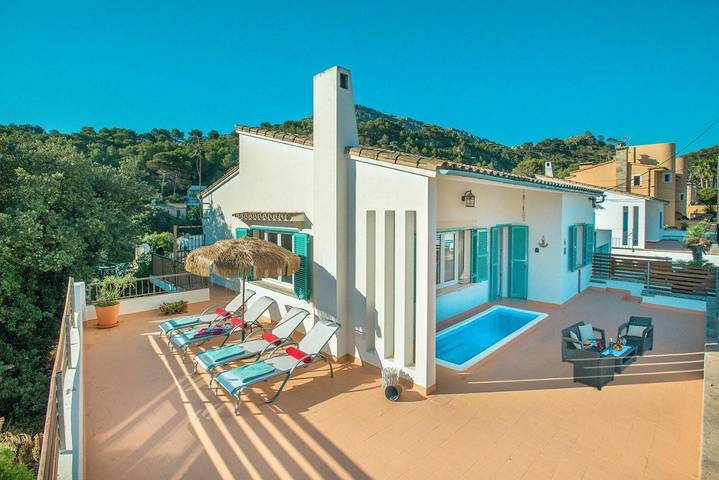 Holiday home for 5 people, with Balcony and Terrace as well as Pool in Pollença