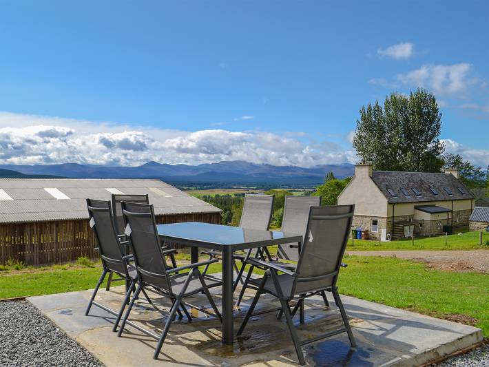 Cottage for 6 people, with Garden in Cairngorms National Park