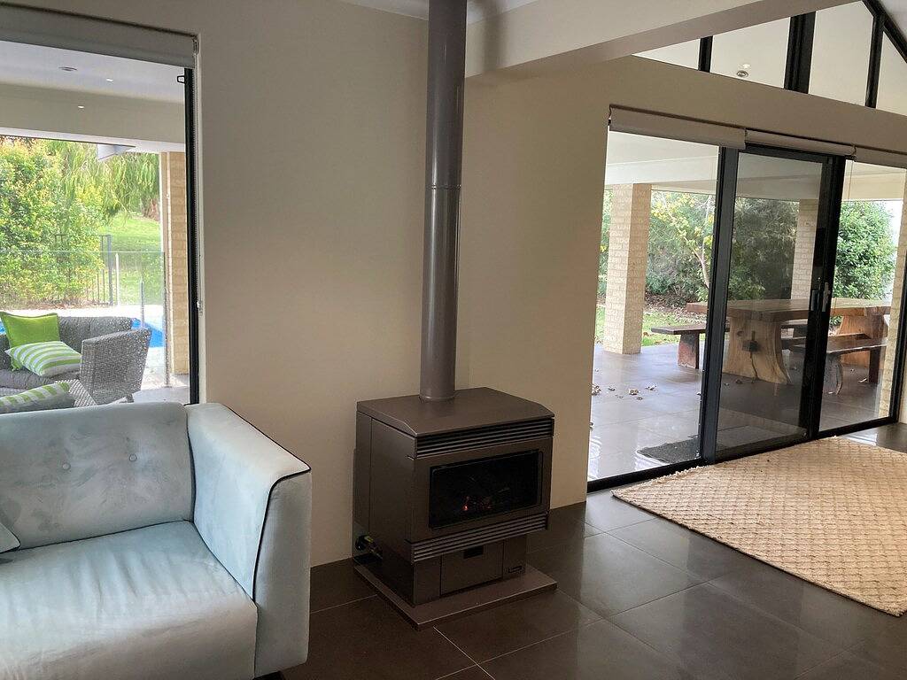 Fairways Spacious Pool House by the Golf Course in Dunsborough, Western Australia