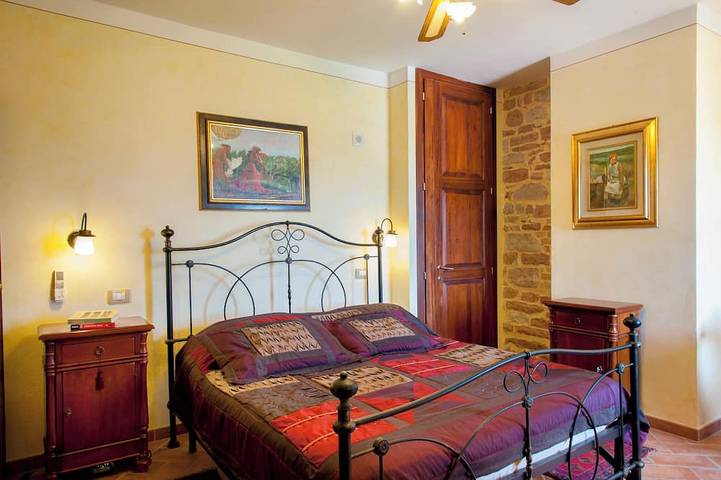 Charming villa in picturesque Spello with Garden Views in Spello, Perugia Provinz