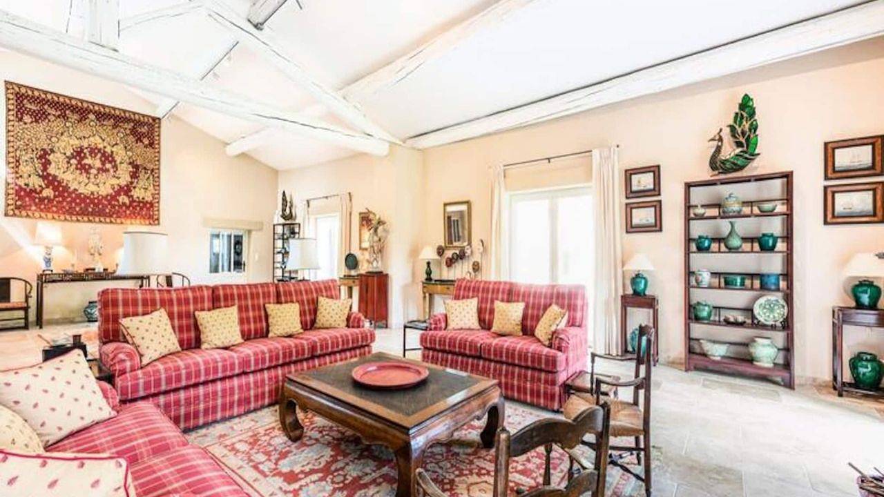 Ganze Ferienwohnung, Ferienwohnung für 16 Personen in Le Thor in Le Thor, Vaucluse