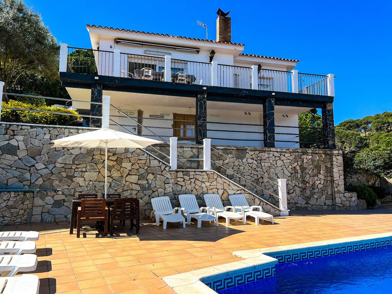 Casa con piscina privada, barbacoa, Wi-Fi y admiten mascotas para 10 pers. in San Cipriano de Vallalta, Costa del Maresme