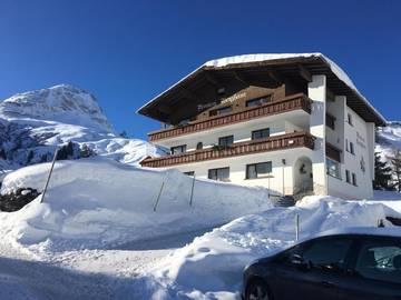 Maison d’hôte pour 2 personnes, avec vue et terrasse à Warth