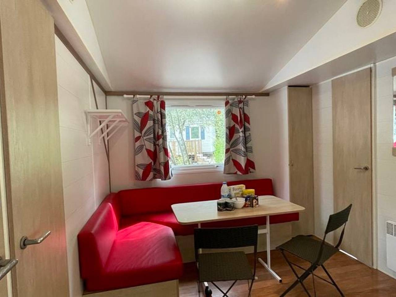 Mobil home 6 pers avec terrasse in Saint-Maurice-d'Ibie, Ardèche