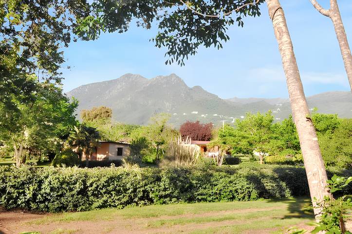 Gemütlicher Bungalow in Santa-Lucia-di-Moriani 38 m² großer Garten in Santa-Lucia-di-Moriani, Corte und Umgebung