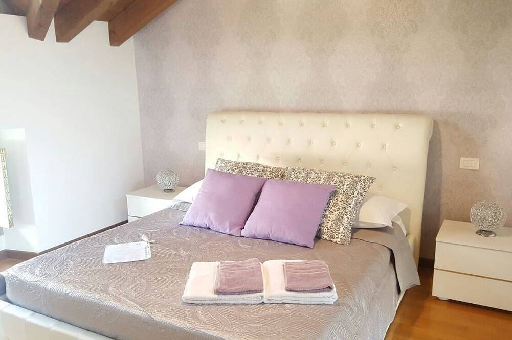 Donizetti Suite Bagno Privato in Bergamo, Provincia di Bergamo