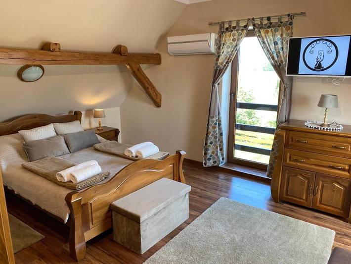 Ośrodek wypoczynkowy dla 2 osób, z sauna i jacuzzi oraz taras w Polska