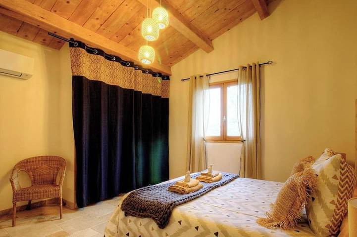 Location de vacances pour 2 personnes, avec jardin à Santo-Pietro-di-Tenda - 2