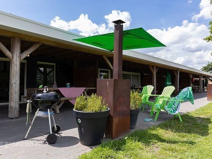 Glamping voor 14 personen, met terras en balkon/terras in Noord-Brabant