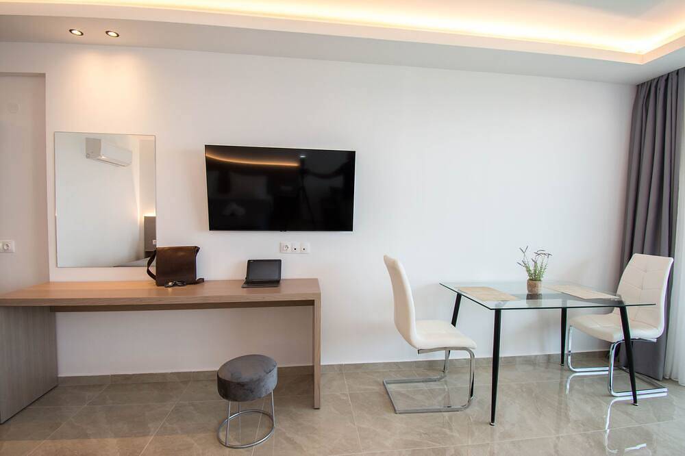 Crete Resort Sea Side Adults Only Deluxe Sea View in Gouves, Iraklio-Heraklion und Umgebung
