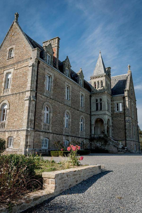 Location de vacances pour 2 personnes, avec jardin et vue ainsi que vue sur le lac et terrasse à Sainte-Reine-de-Bretagne - 2