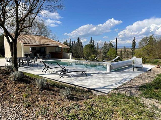 Location de vacances pour 14 personnes, avec vue ainsi que jardin et piscine à Saint-Pargoire - 4