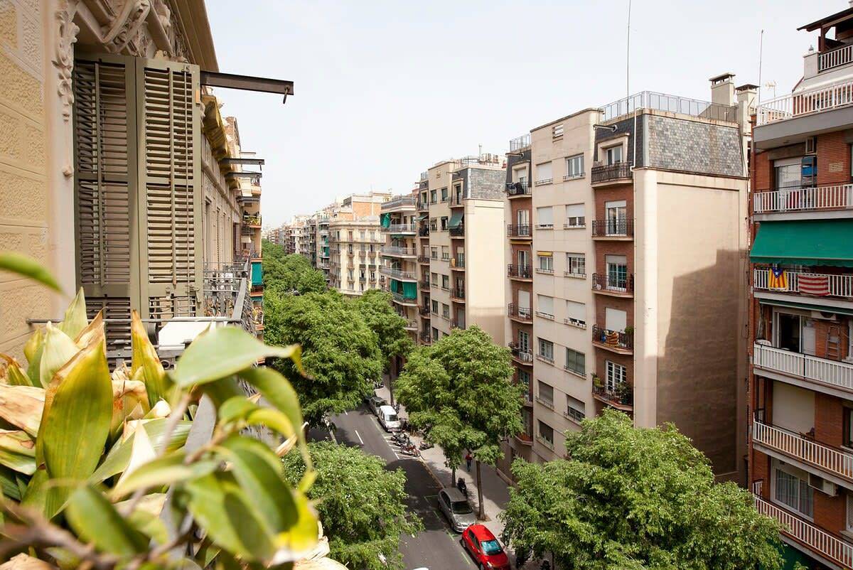 Ganze Wohnung, Gran Via modern and bright 3Bd with terrace in Barcelona Zentrum, Barcelona