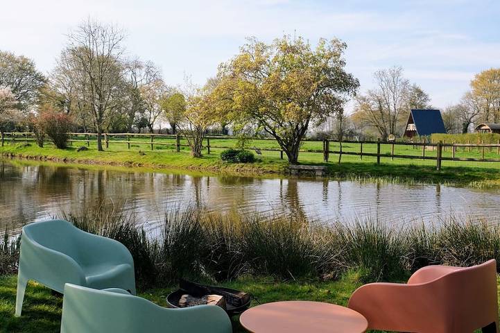 Gîte pour 4 personnes, avec jardin et terrasse, animaux acceptés dans Mesnil-en-Ouche