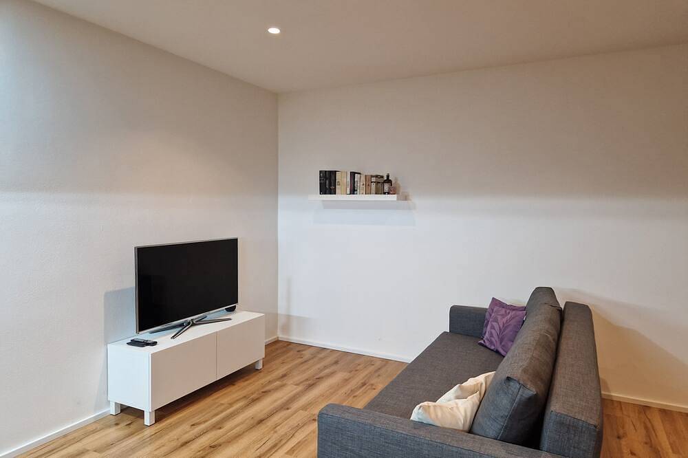 Ganze Wohnung, #Seeliebefn neue, gemütliche Ferienwohnung in Friedrichshafen-Fischbach in Friedrichshafen, Region Bodensee-Oberschwaben