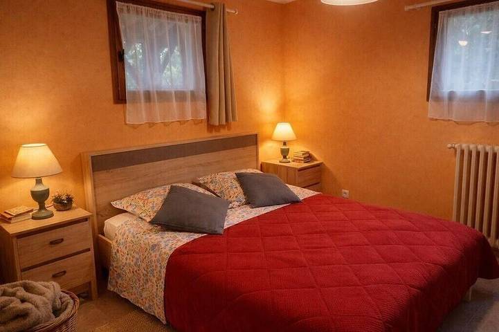 Gîte pour 8 personnes, avec jardin à Eymet - 2