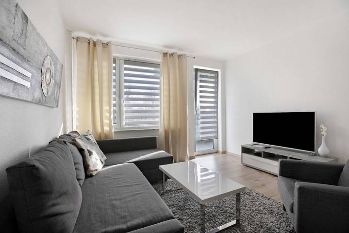 Apartamento inteiro, Apartamento 'Vicky' com terraço privado, varanda e Wi-Fi in Flensburg, Flensburger Forde