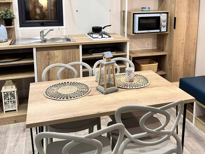 Mobil home pour 4 personnes, avec bassin pour enfant à Peyrillac-et-Millac - 2