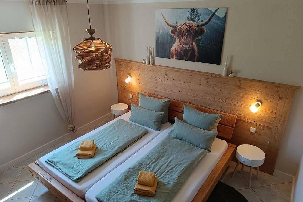 Ganze Wohnung, Gemütliche Ferienwohnung mit Fasssauna und Hot Tub in Laubach, Vogelsberg Region