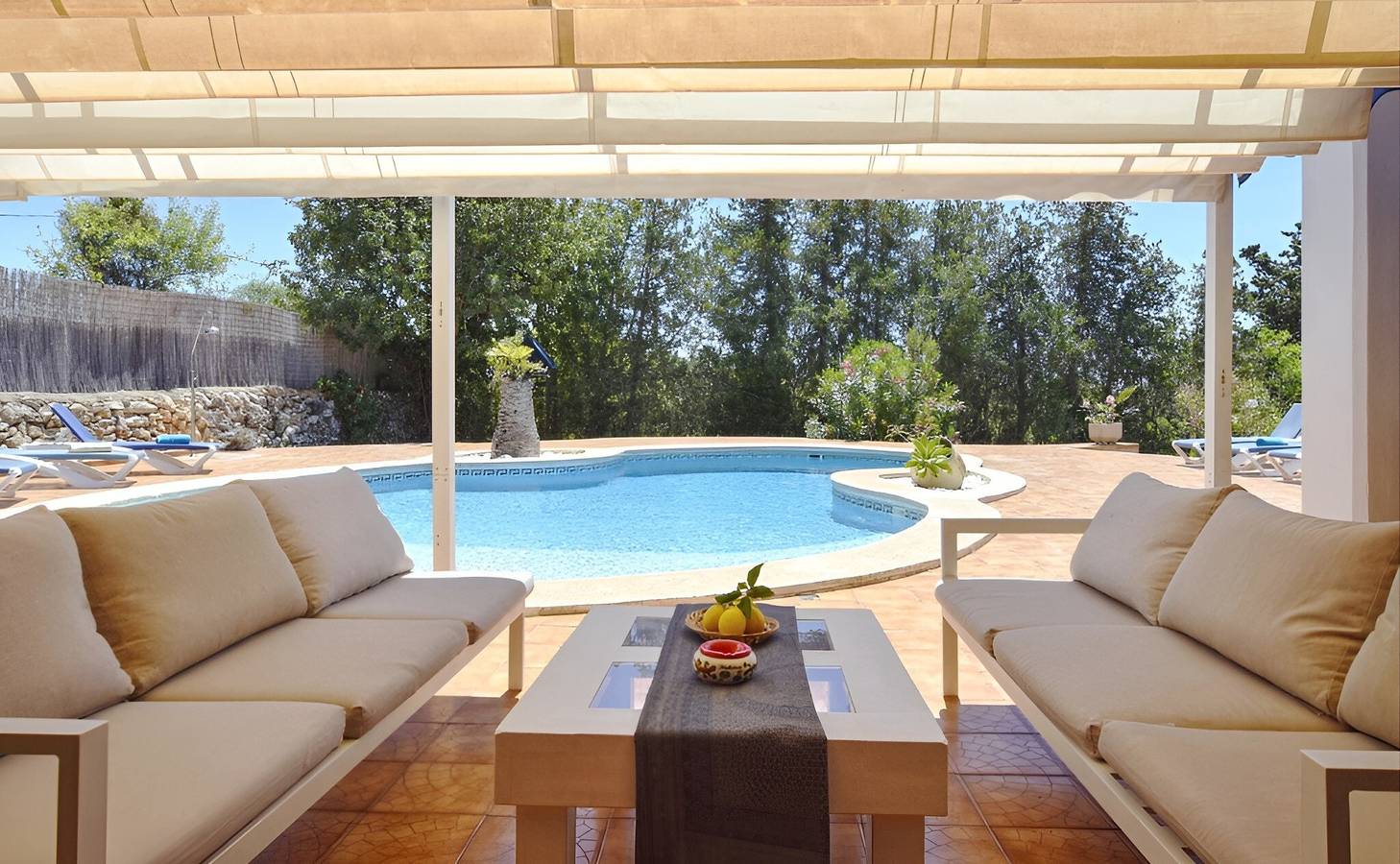 Villa Alto – Spacious Country House Near Calas de Mallorca in Manacor, East Majorca